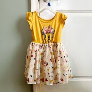 Toddler girl’s Minnie Mouse dress